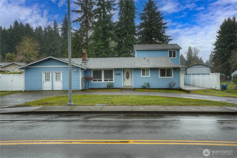 Property photo for 2412 Lexington Street, Steilacoom photo 35