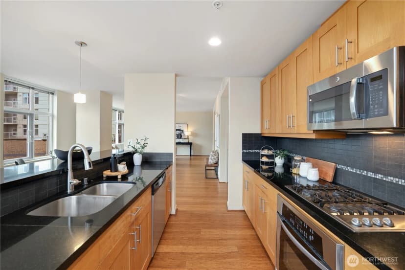 Property photo for 1515 Dock Street #204, Tacoma photo 11