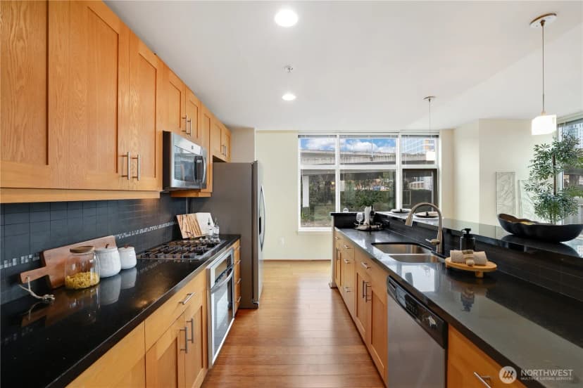 Property photo for 1515 Dock Street #204, Tacoma photo 10