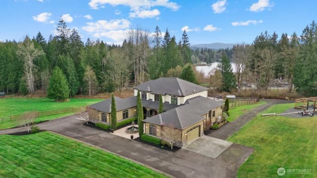 Property photo for 17233 53rd Street Se, Snohomish photo 5