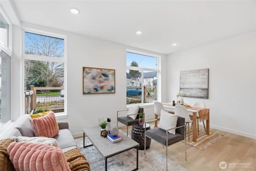 Property photo for 809 S Sullivan Street #b, Seattle photo 12