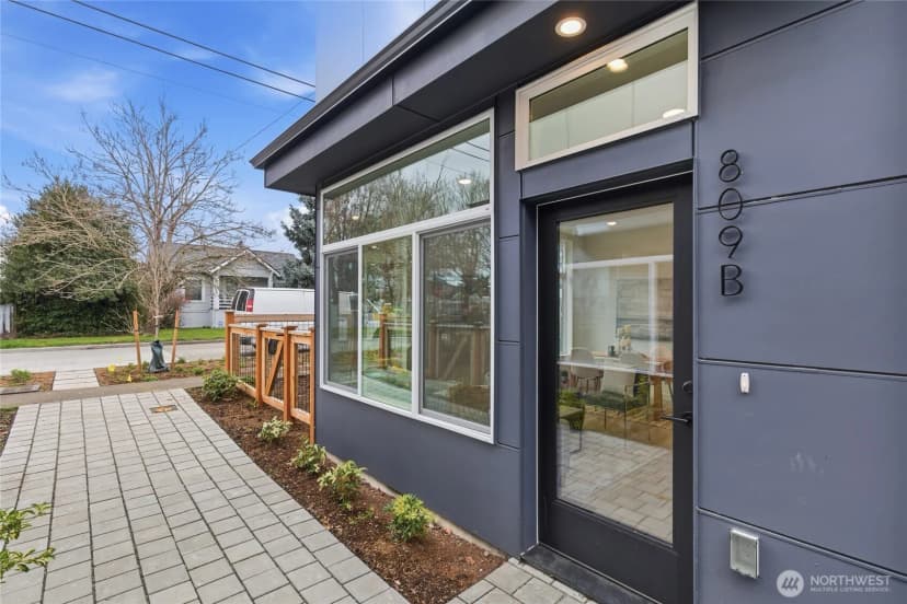 Property photo for 809 S Sullivan Street #b, Seattle photo 18