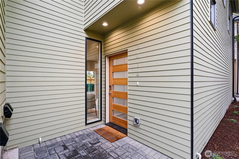 Property photo for 3414 Nw 56th Street, Seattle photo 2