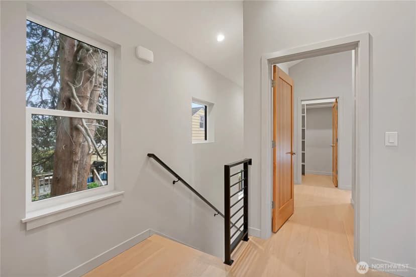 Property photo for 3414 Nw 56th Street, Seattle photo 11