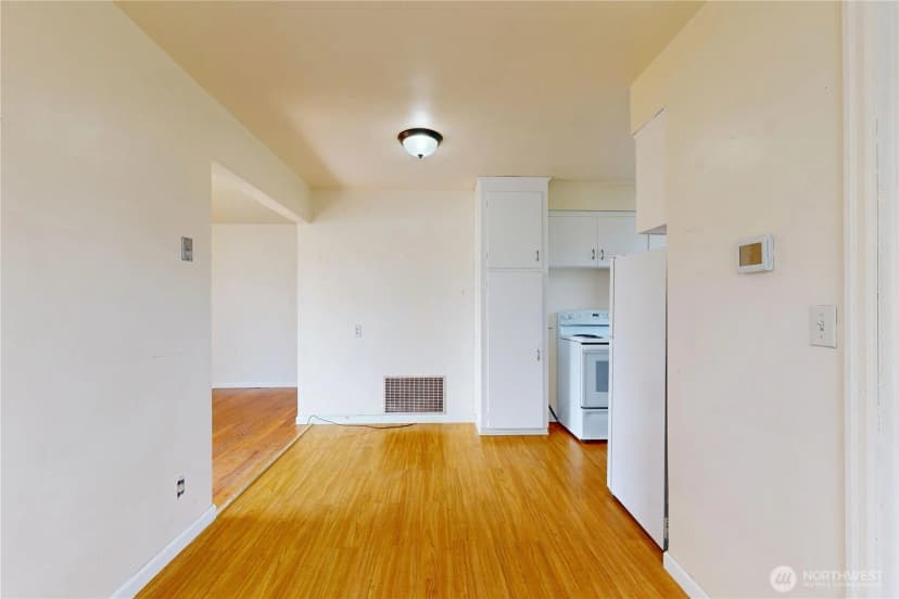 Property photo for 522 Sw First, College Place photo 10