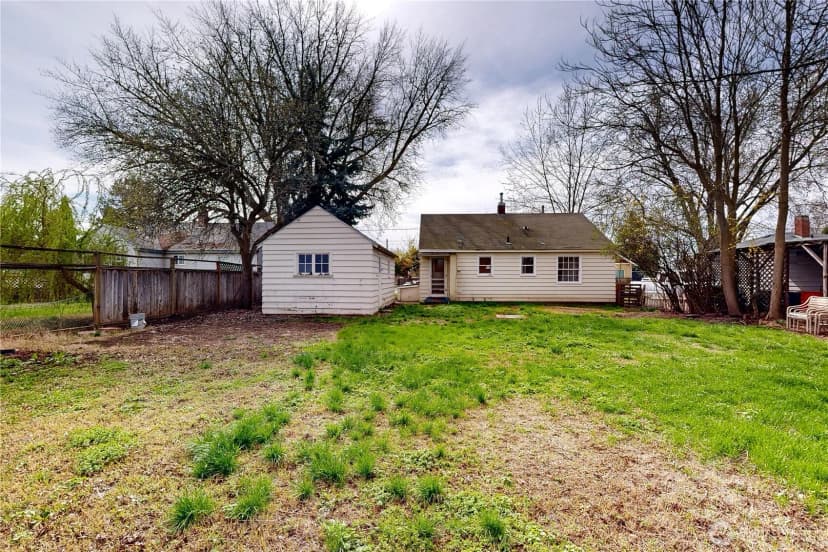 Property photo for 522 Sw First, College Place photo 25