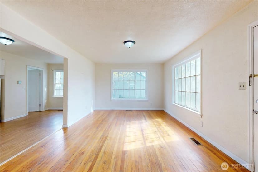 Property photo for 522 Sw First, College Place photo 3