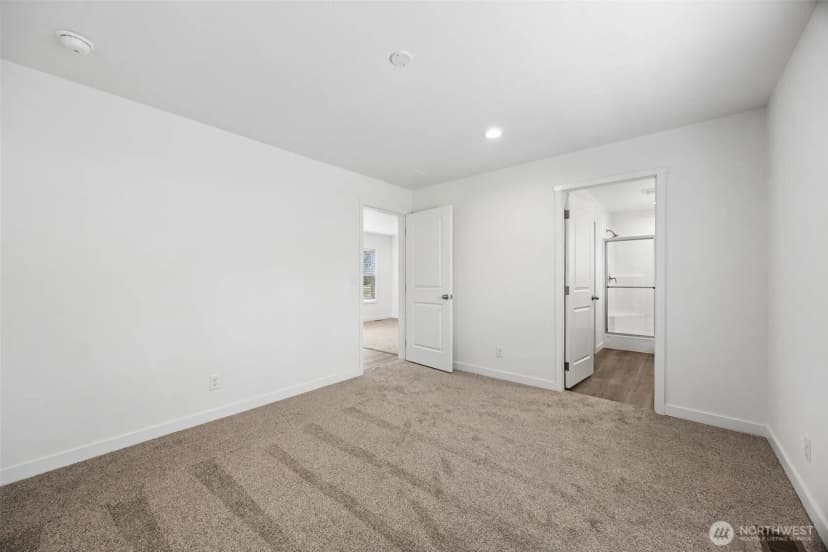 Property photo for 11510 E Riverside Drive #27, Bothell photo 13