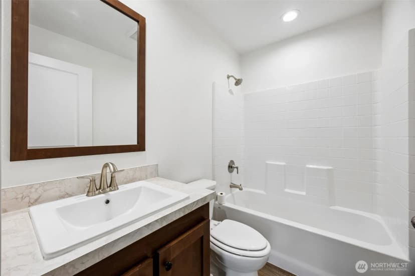 Property photo for 11510 E Riverside Drive #27, Bothell photo 21