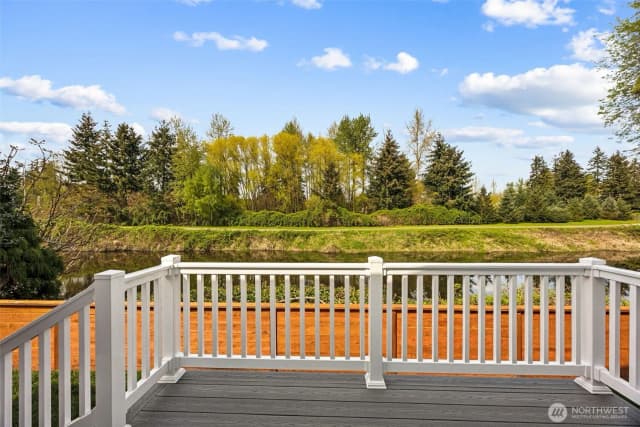 Property photo for 11510 E Riverside Drive #27, Bothell photo 4
