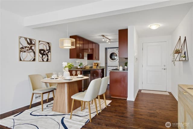 Property photo for 3045 20th Avenue W ##403, Seattle photo 4