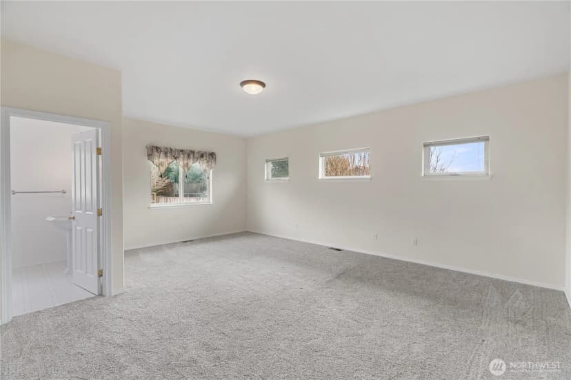 Property photo for 31 Kayla Drive, Montesano photo 30