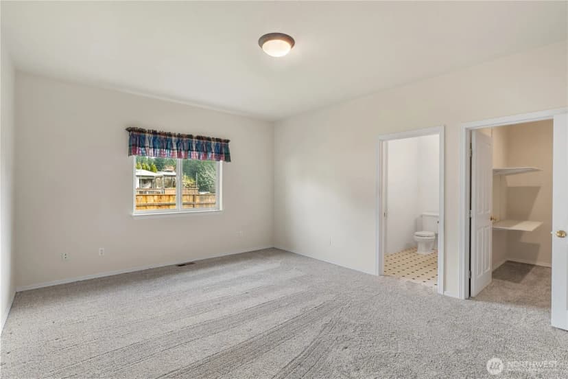 Property photo for 31 Kayla Drive, Montesano photo 27