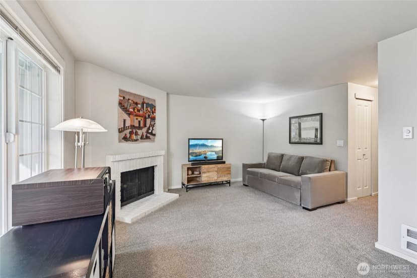 Property photo for 12404 E Gibson Road #n203, Everett photo 3