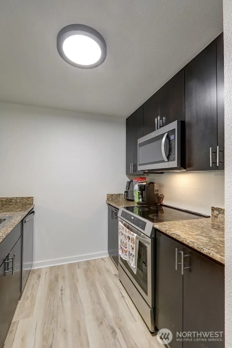 Property photo for 9806 28th Avenue Sw #a201, Seattle photo 6