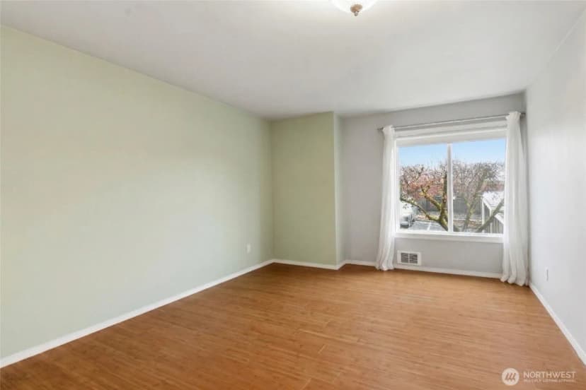 Property photo for 5021 Ripley Lane N #101, Renton photo 13