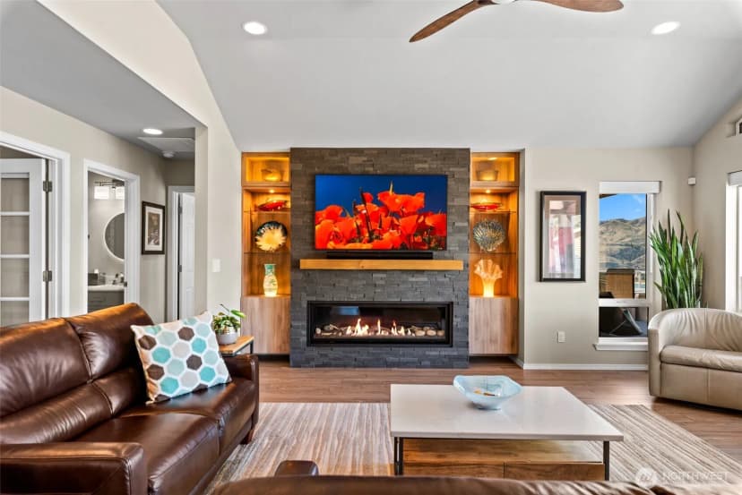 Property photo for 204 Stehekin Way, Chelan photo 10