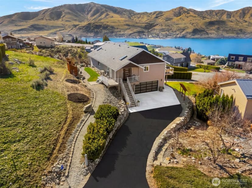 Property photo for 204 Stehekin Way, Chelan photo 15