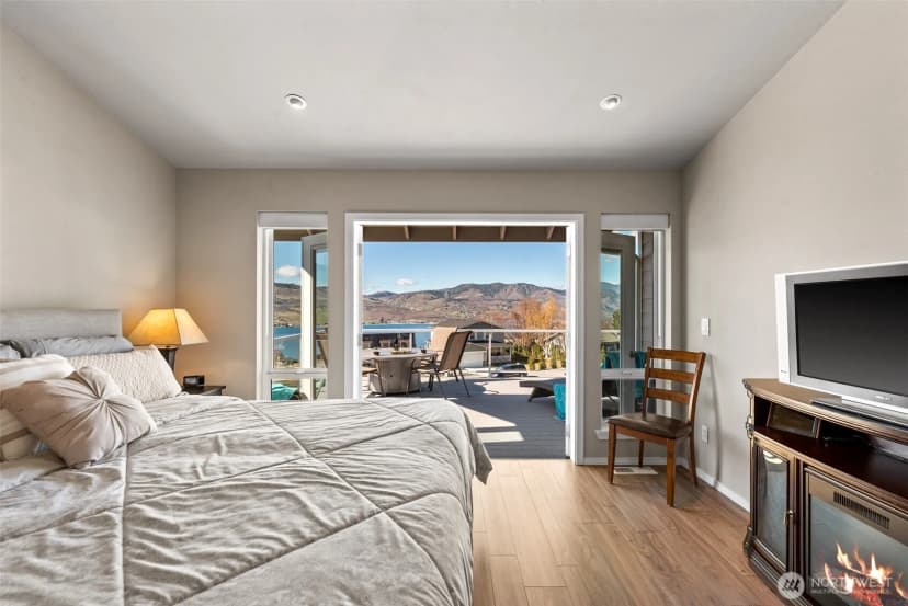 Property photo for 204 Stehekin Way, Chelan photo 17