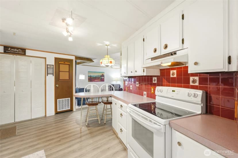 Property photo for 12727 112th Avenue E #13, Puyallup photo 11