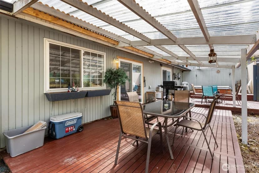 Property photo for 31435 10th Avenue S, Federal Way photo 27