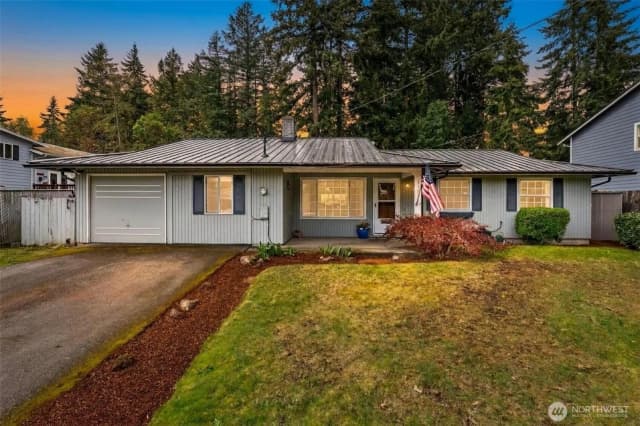 Property photo for 31435 10th Avenue S, Federal Way