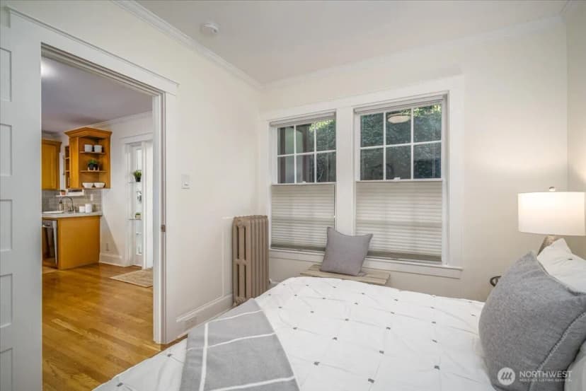 Property photo for 1310 Queen Anne Avenue N #15, Seattle photo 16