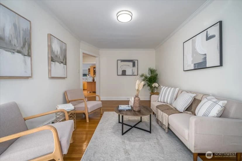 Property photo for 1310 Queen Anne Avenue N #15, Seattle photo 6