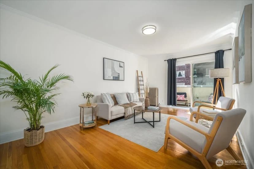 Property photo for 1310 Queen Anne Avenue N #15, Seattle photo 5