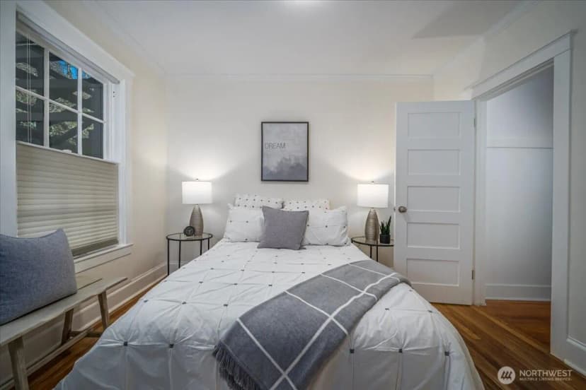 Property photo for 1310 Queen Anne Avenue N #15, Seattle photo 18