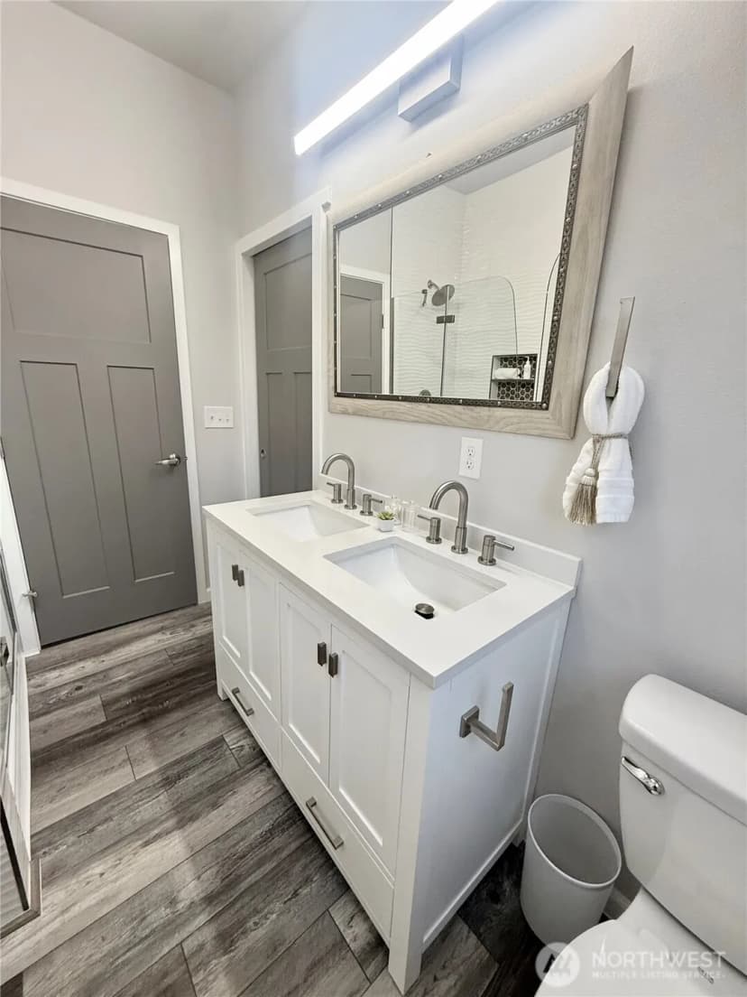 Property photo for 5016 Tacoma Mall Blvd, Tacoma photo 15