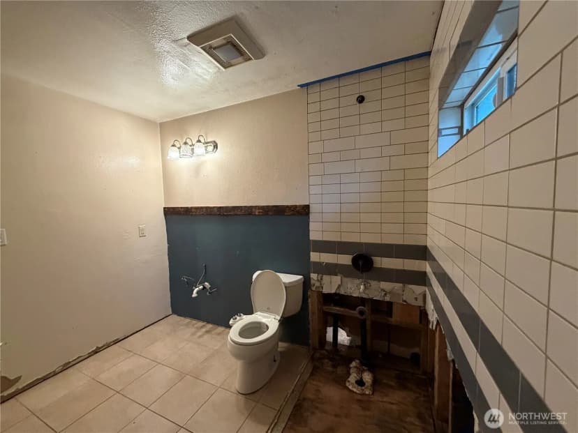 Property photo for 46308 Baker Loop Road, Concrete photo 17