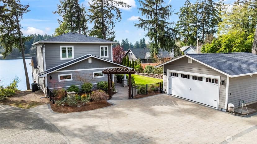 Property photo for 6501 27th Lane Se, Lacey photo 3