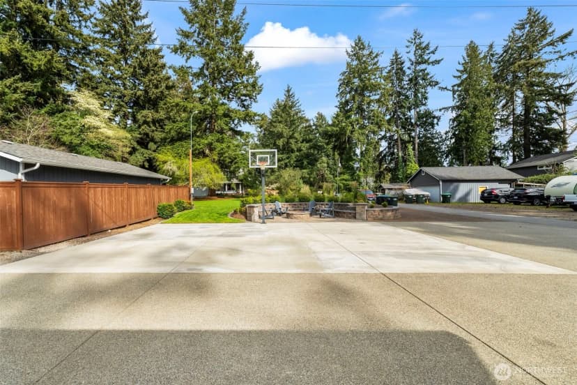 Property photo for 6501 27th Lane Se, Lacey photo 36