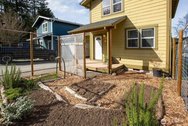 Property photo for 1014 Park Street #2b, Friday Harbor