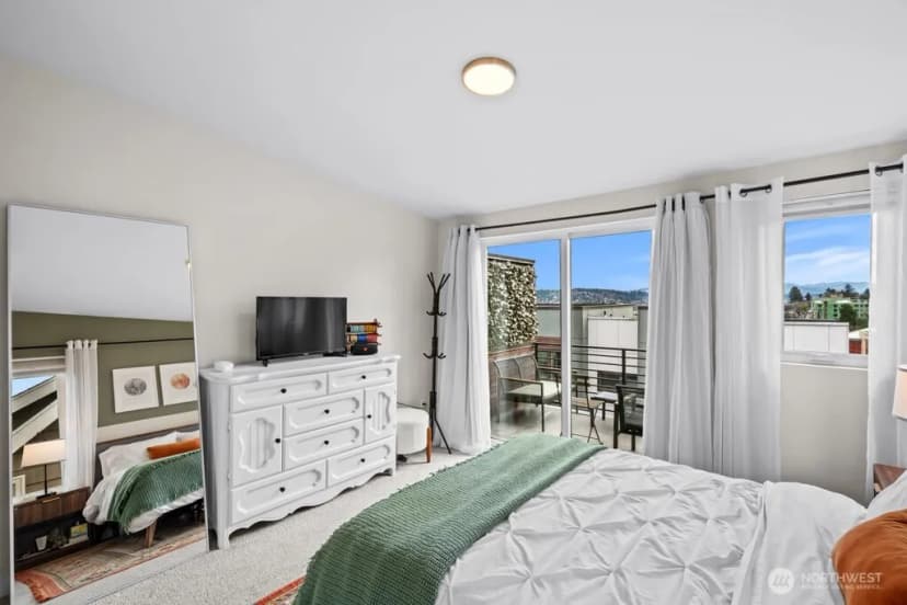 Property photo for 9266 50th Avenue S #c, Seattle photo 19