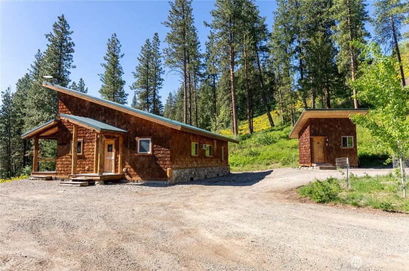 Property photo for 23 Whitebark Lane, Winthrop photo 30