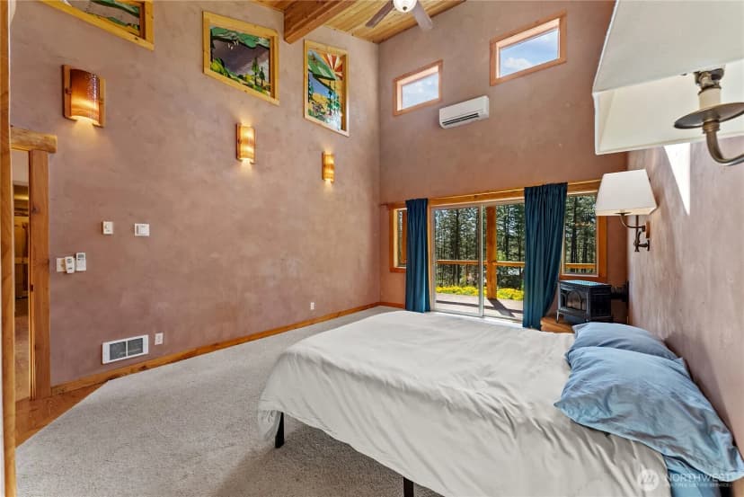 Property photo for 23 Whitebark Lane, Winthrop photo 18