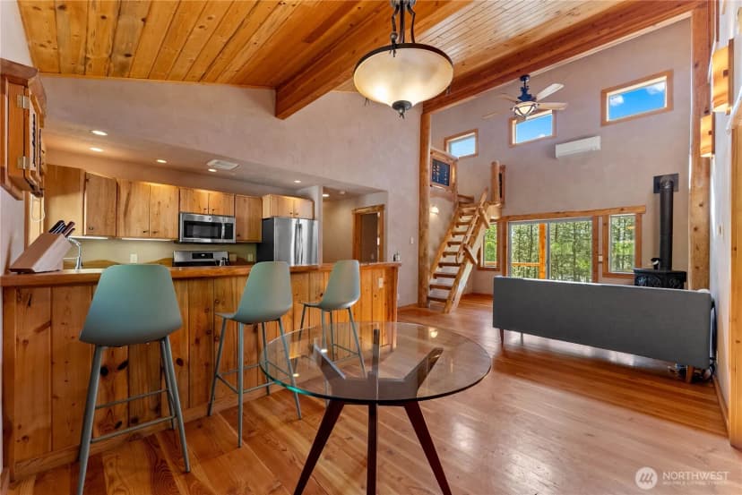 Property photo for 23 Whitebark Lane, Winthrop photo 8