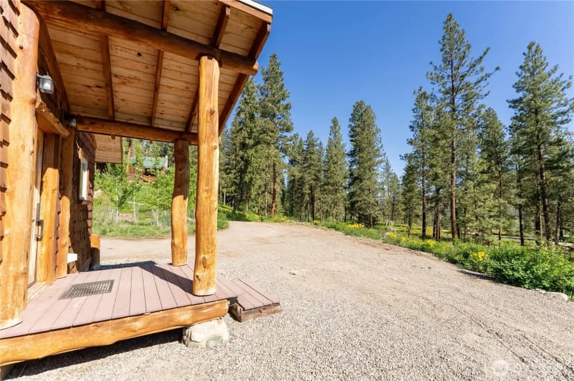 Property photo for 23 Whitebark Lane, Winthrop photo 31