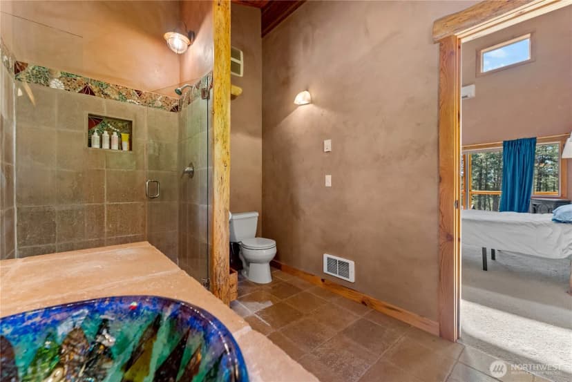 Property photo for 23 Whitebark Lane, Winthrop photo 22