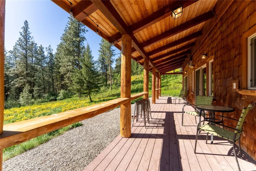 Property photo for 23 Whitebark Lane, Winthrop photo 39