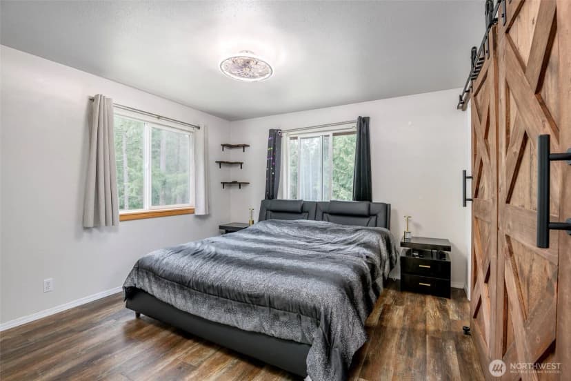 Property photo for 9203 Kootenai Drive, Anderson Island photo 24