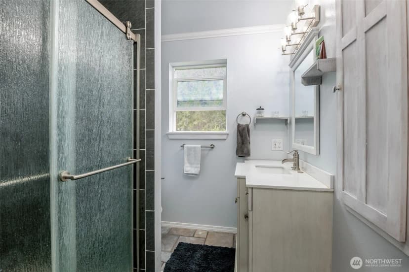 Property photo for 9203 Kootenai Drive, Anderson Island photo 26