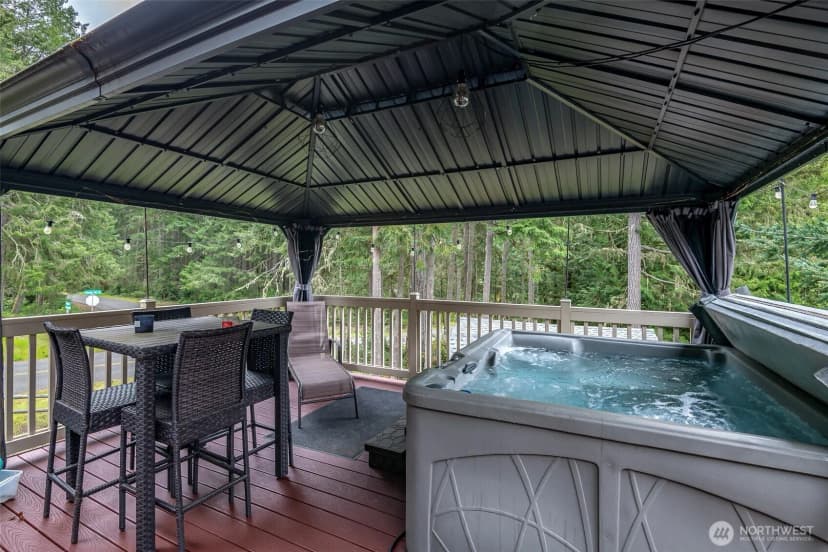 Property photo for 9203 Kootenai Drive, Anderson Island photo 16