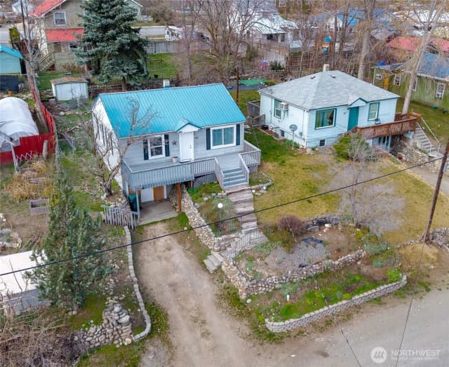 Property photo for 647 3rd Avenue, Okanogan