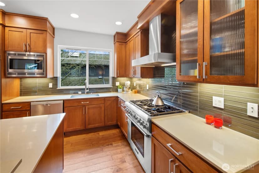 Property photo for 3444 S Mount Baker Boulevard, Seattle photo 9