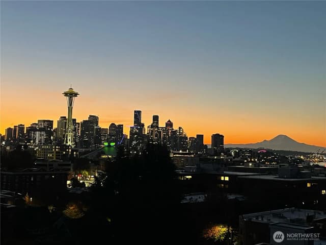 Property photo for 321 W Olympic Place #a, Seattle