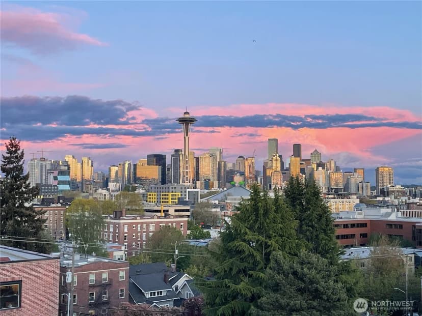 Property photo for 321 W Olympic Place #a, Seattle photo 2