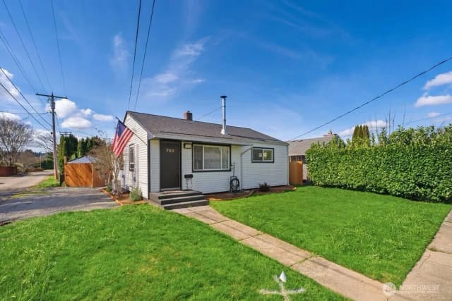Property photo for 720 9th Street Sw, Puyallup photo 3
